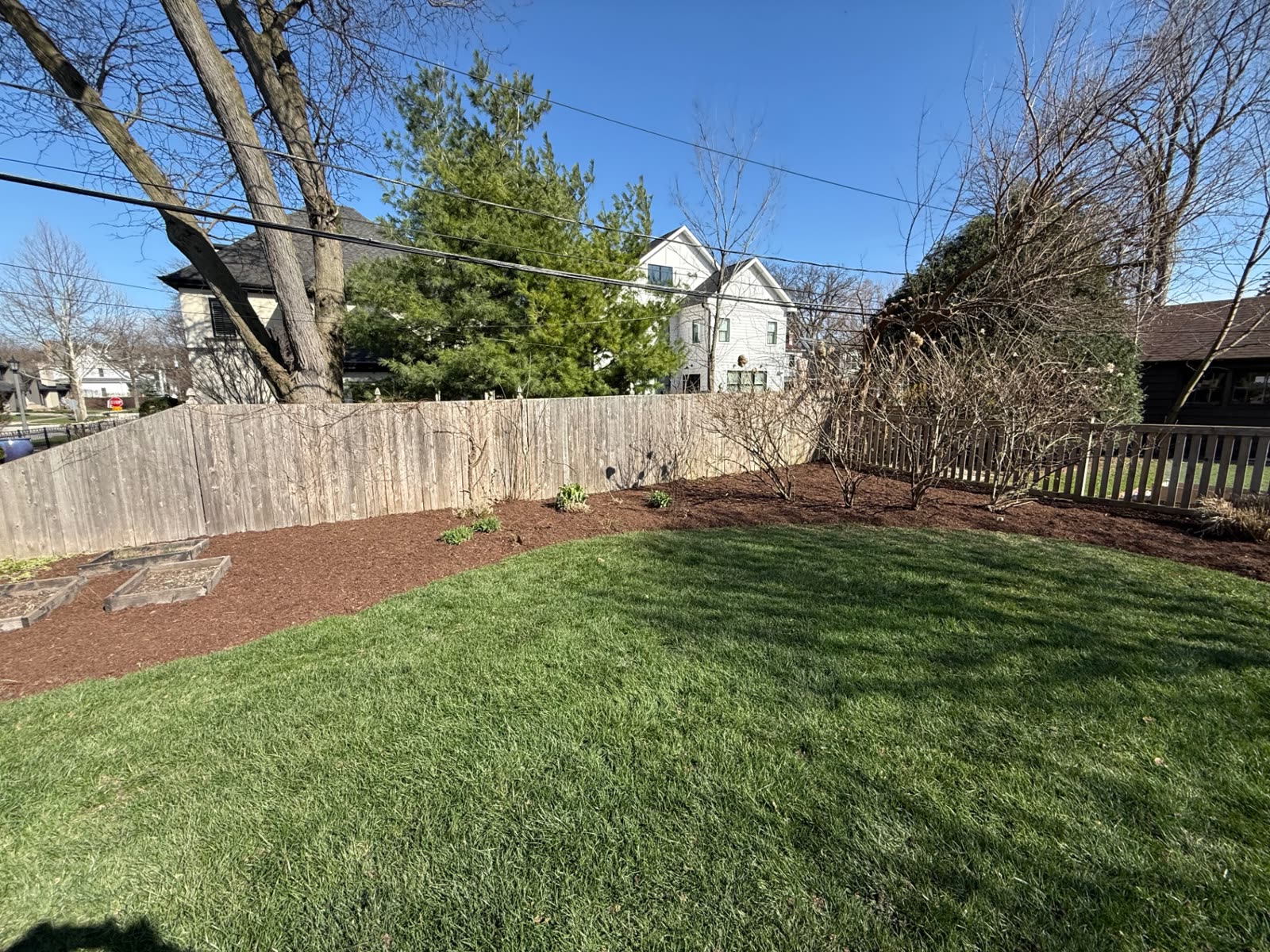 Flagstone stepping path through the lawn